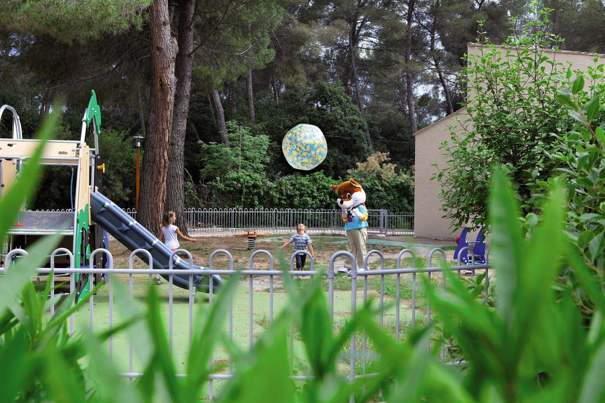 Belambra Clubs Residence La Colle-Sur-Loup - Les Terrasses De Saint-Paul De Vence מראה חיצוני תמונה